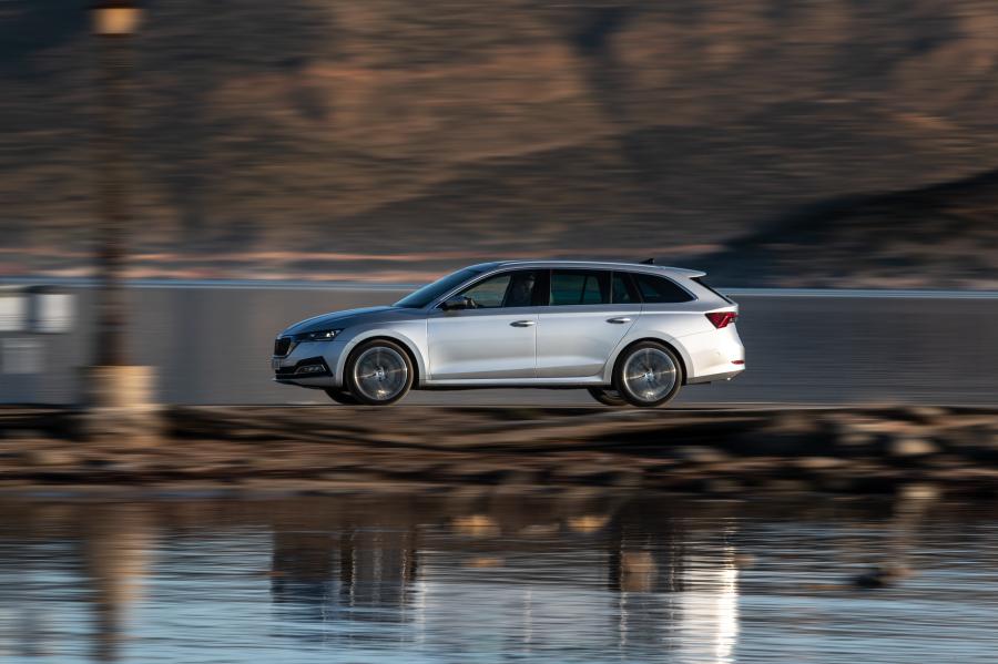  Skoda Octavia Combi 2020 года  (WW) (фото 55 из 69)